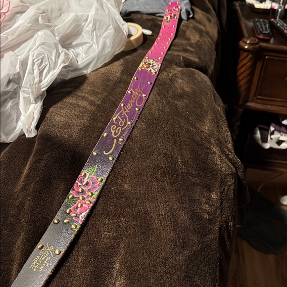 Beautiful Ed Hardy Floral Purple Leather Belt with Gold Studs - Picture 12 of 12